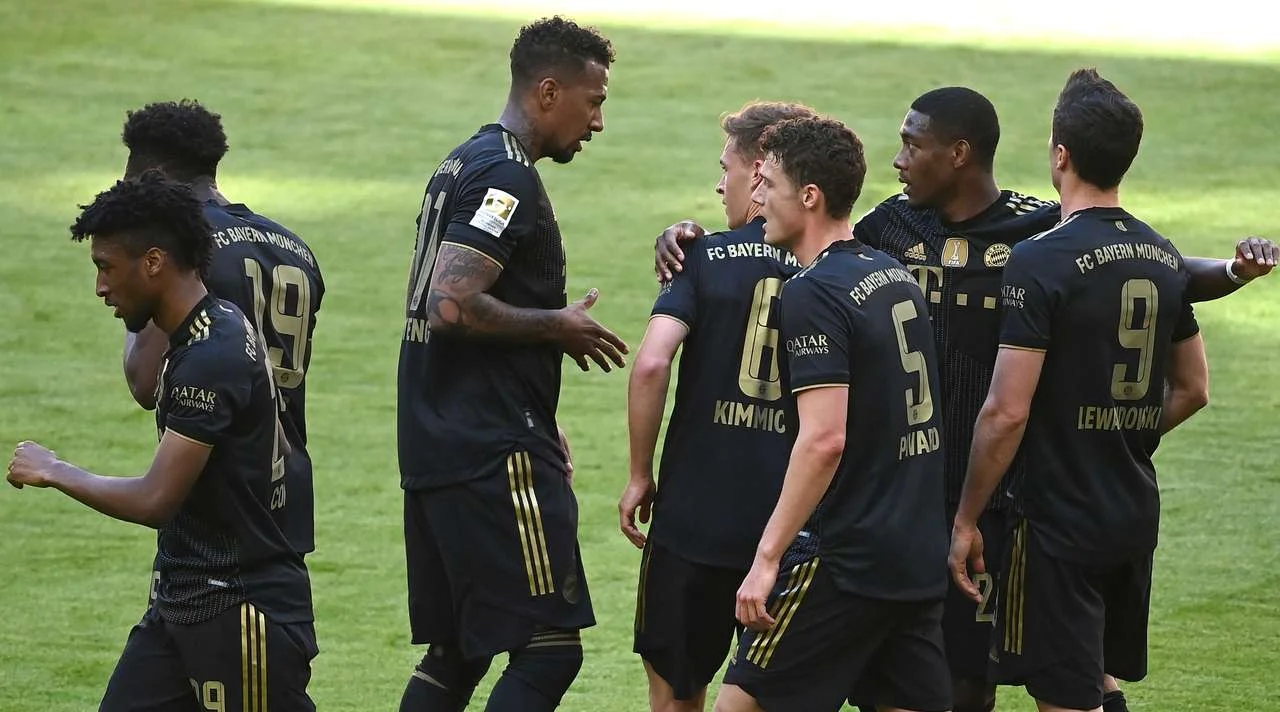 Баварія – Аугсбург – 5:2 / AFP