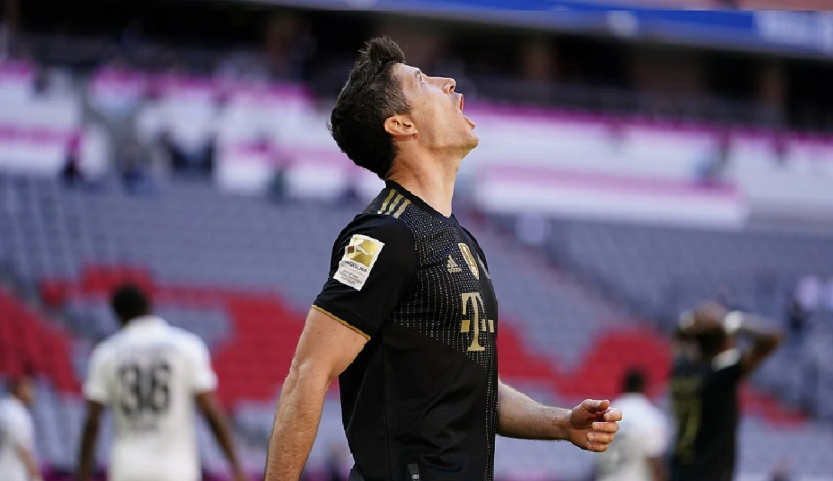 Роберт Левандовски – рекордсмен Бундеслиги / ФК Бавария Мюнхен