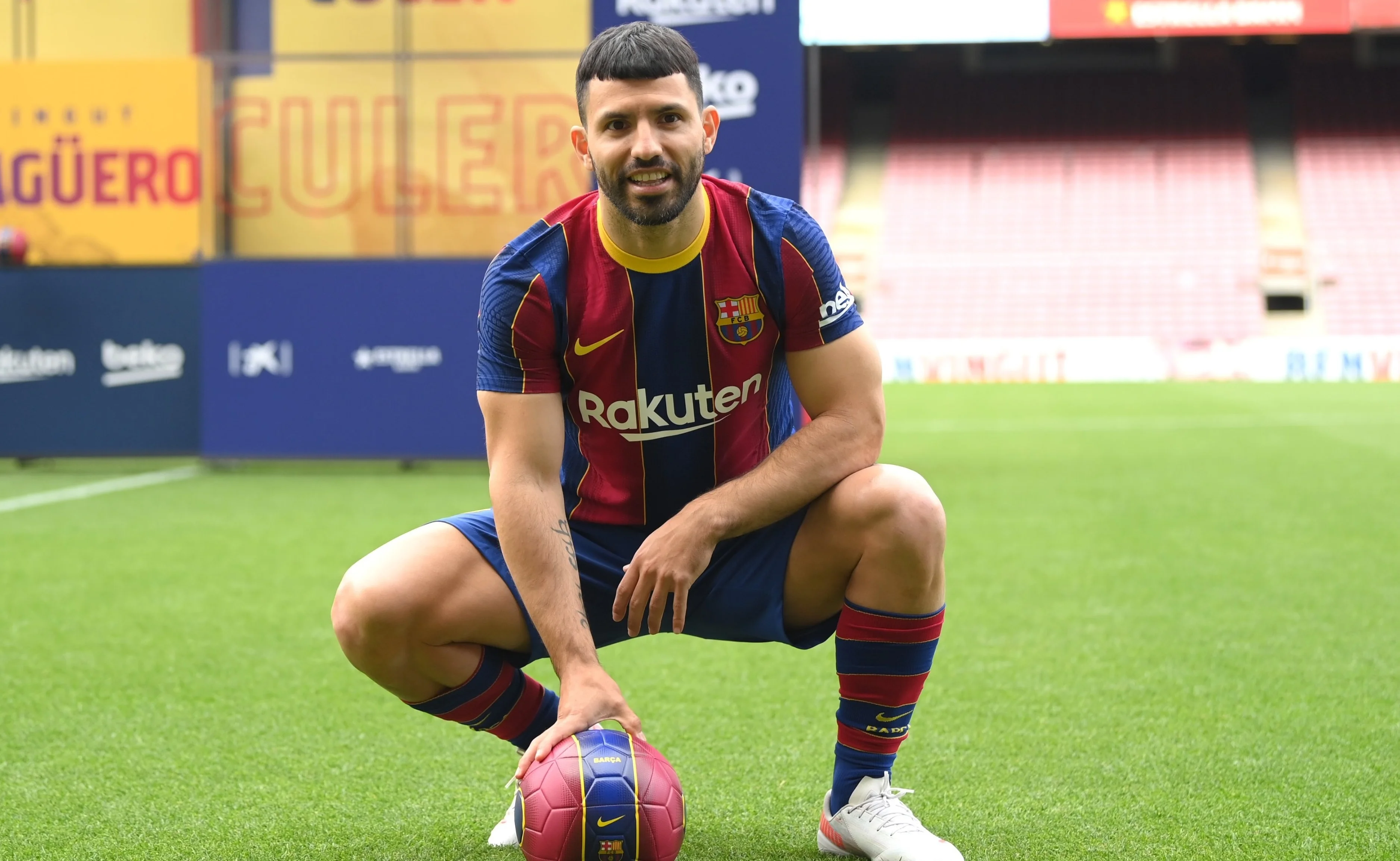 Агуеро та Мессі стали одноклубниками / MD