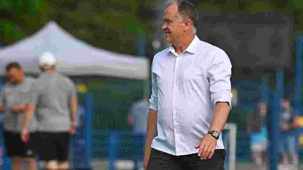 Дулуб официально покинул Крумкачы – экс-тренер Карпатах не проработал в белорусском клубе и полгода