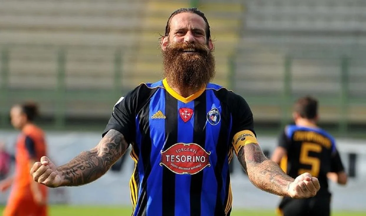 Давиде Москарделли / АР