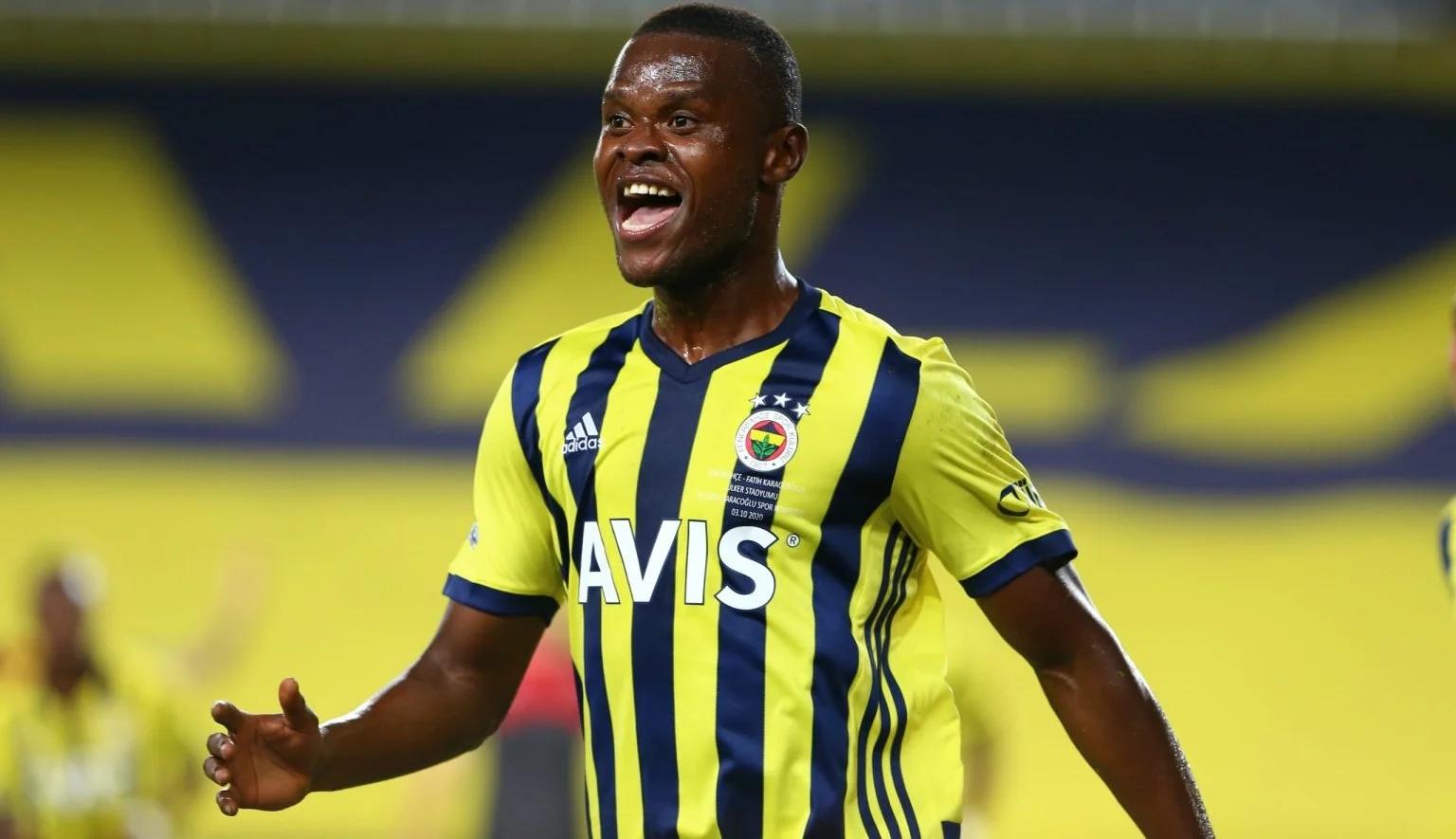 Мбвана Саматта / фото: ФК Фенербахче