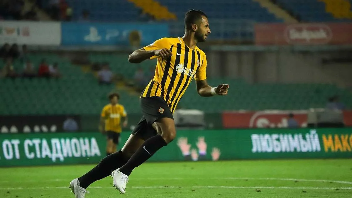 Адерінсола Есеола / фото: ФК Кайрат