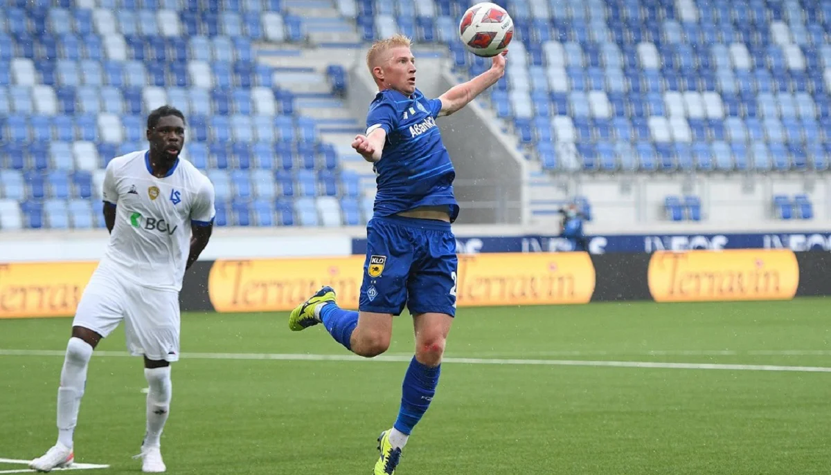 Владислав Кулач / ФК Динамо