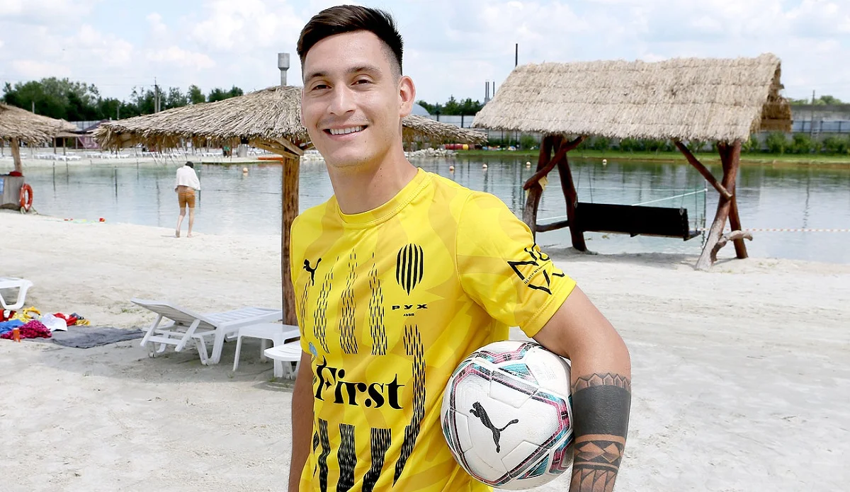 Фабріціо Альваренга / ФК Рух