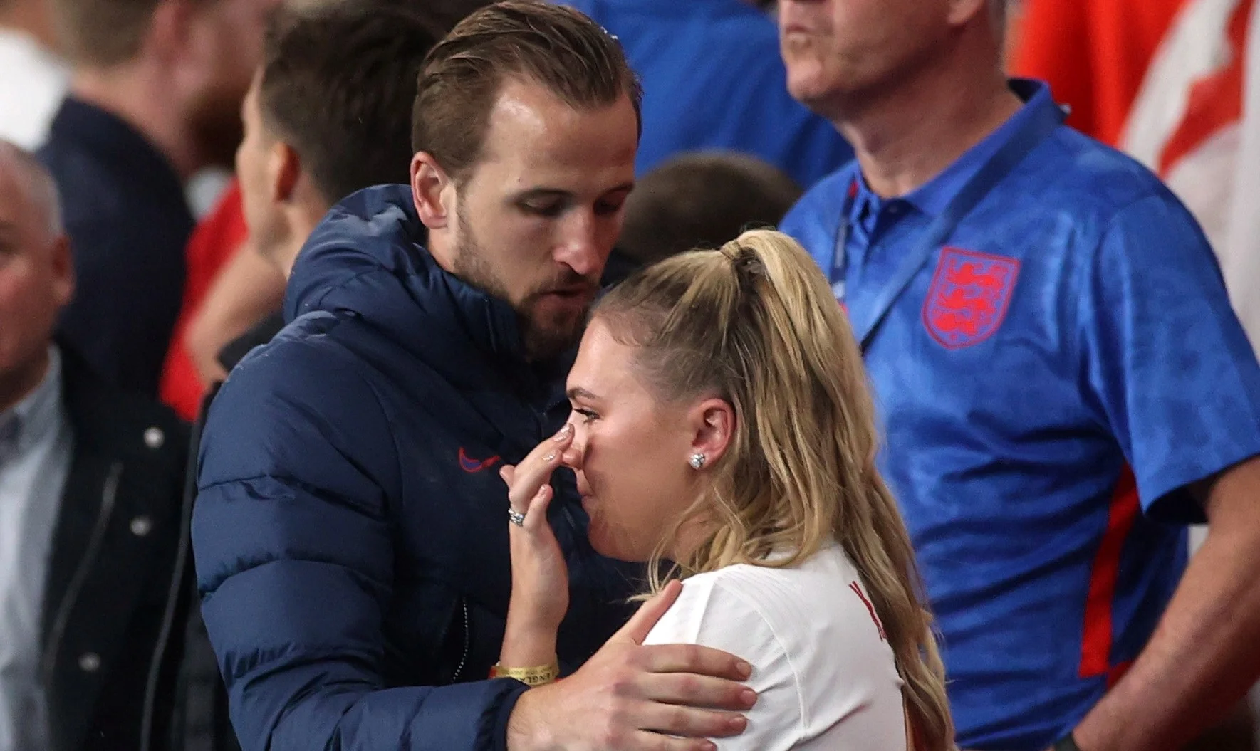 Харри Кейн и его жена / Reuters