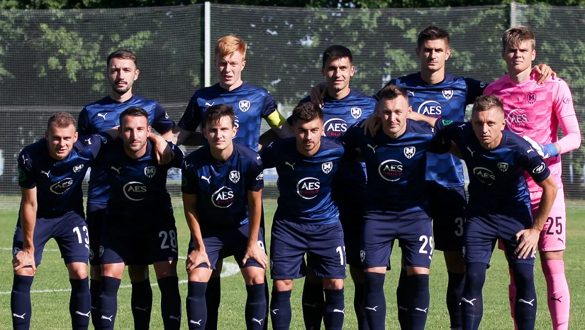 Фото ФК Металлист 1925