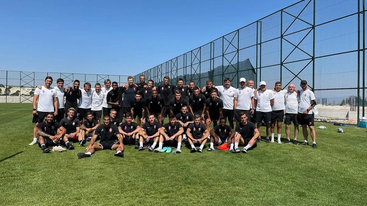 Групове фото Зорі / Twitter клубу