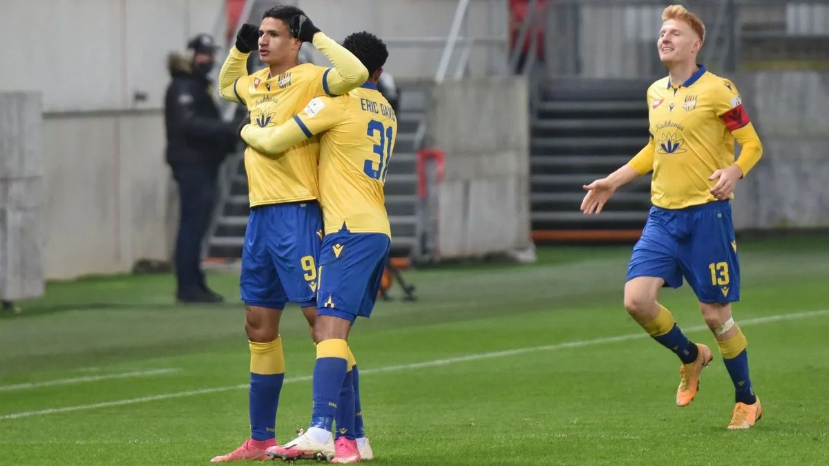 Ерік Рамірес (крайній ліворуч) / SITA