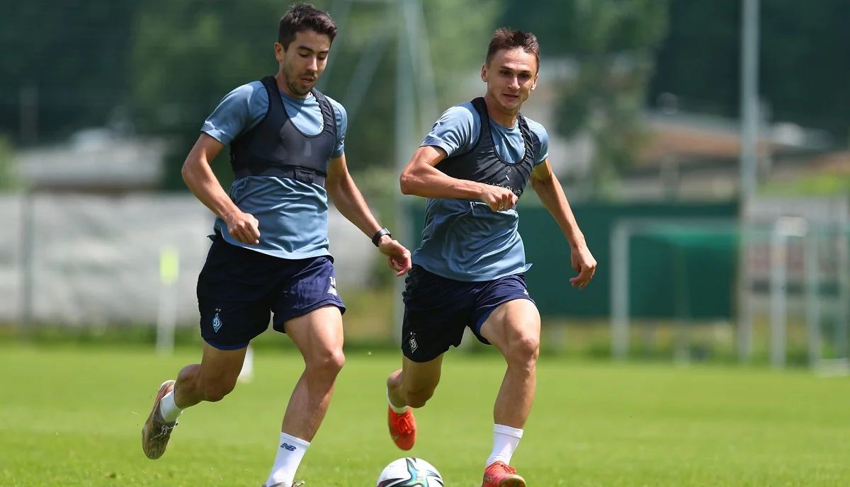 Карлос Де Пена (ліворуч) / ФК Динамо Київ