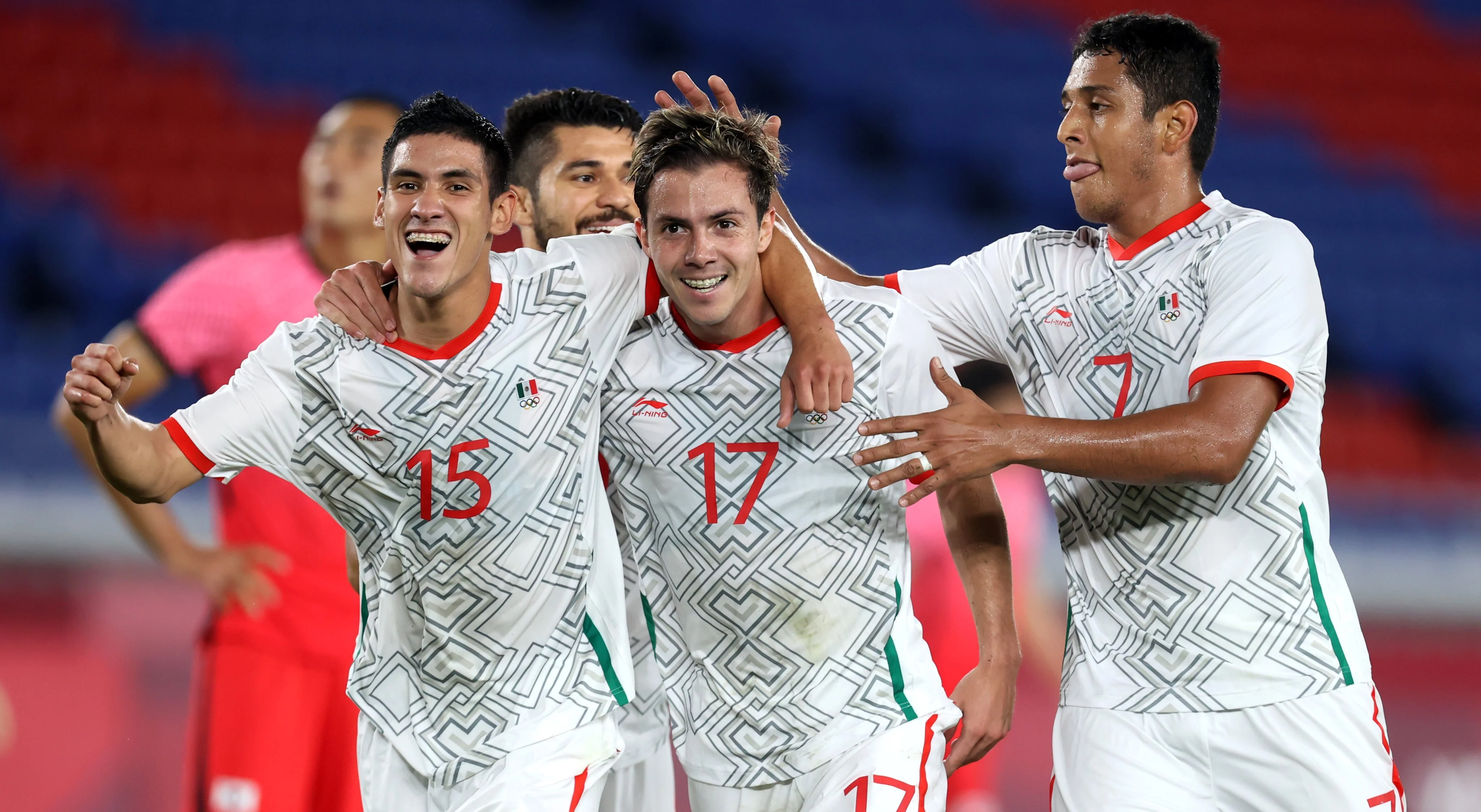 Триумф "трехцветных" / твиттер сборной Мексики