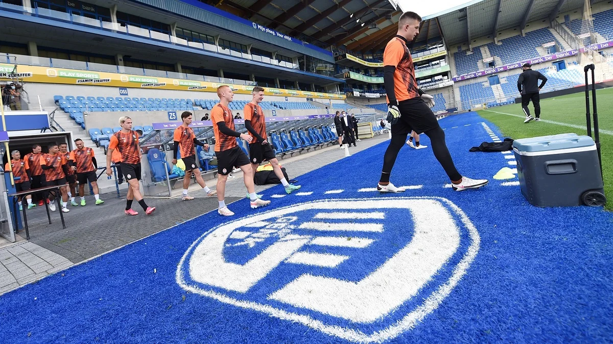 Гравці Шахтаря на Люмінус Арені / Facebook "гірників"