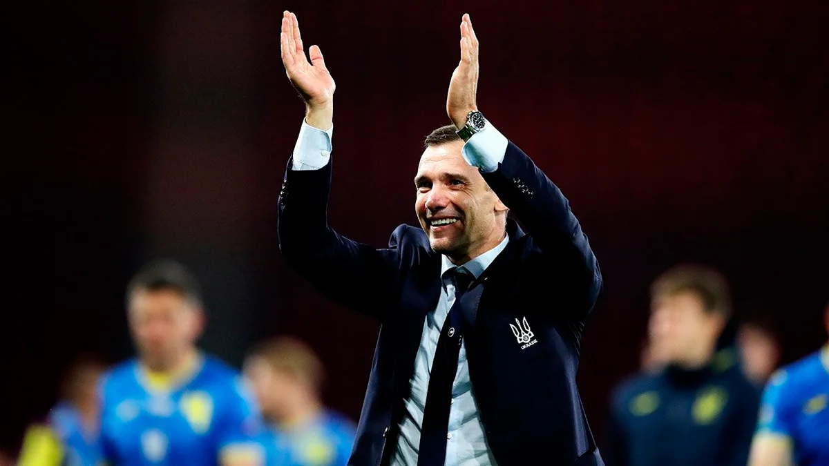 Андрій Шевченко дякує за увагу / Фото УАФ