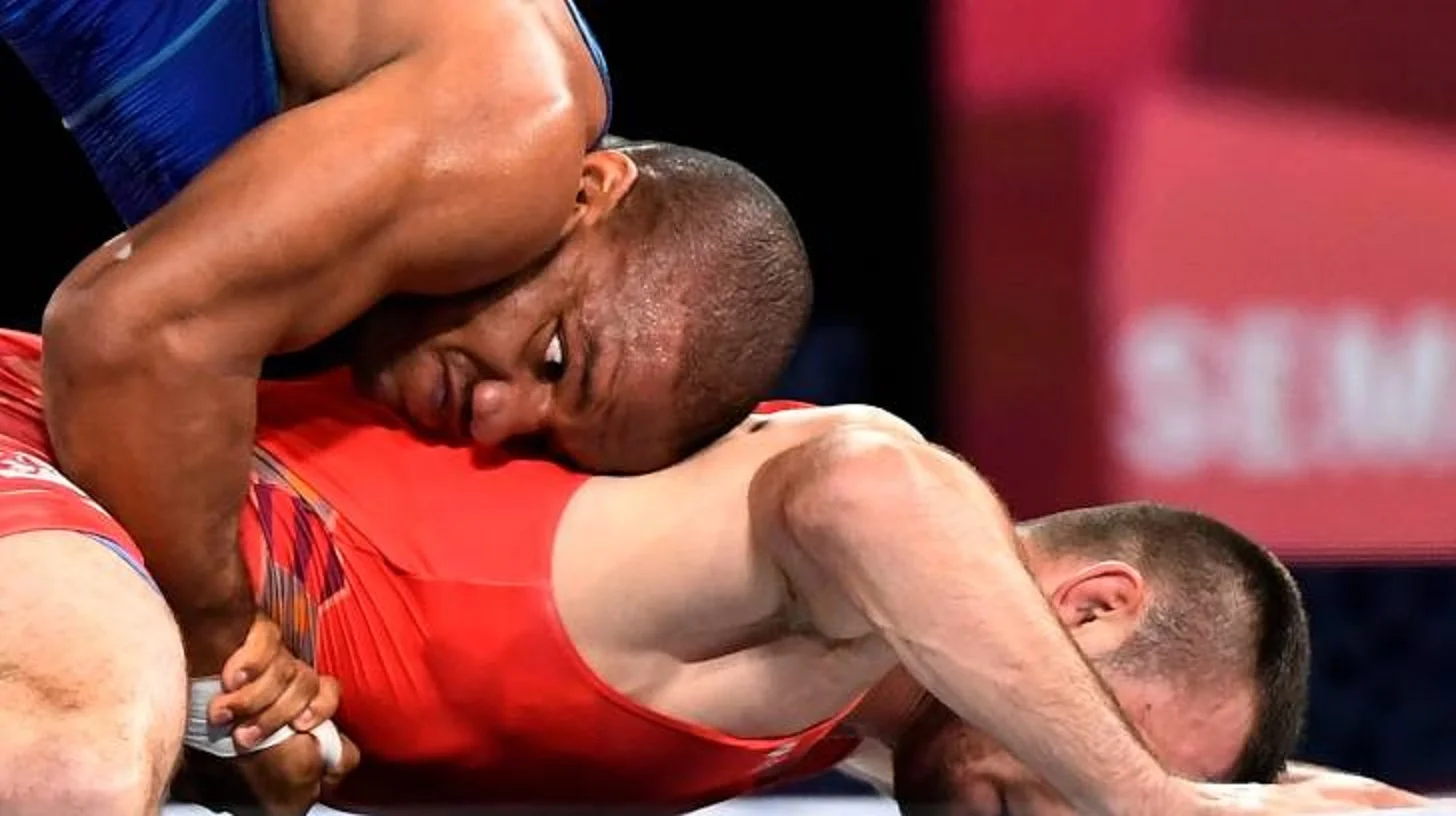 Жан Беленюк – Іван Гуклек / Фото Reuters (Piroschka Van De Wouw)