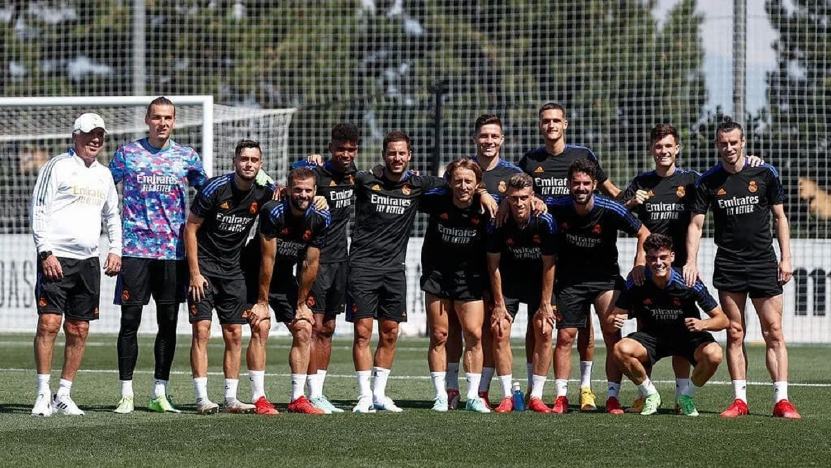 Карло Анчелотти, Андрей Лунин и другие игроки Реала / Instagram украинца