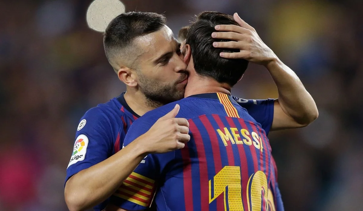 Альба та Мессі / Getty Images