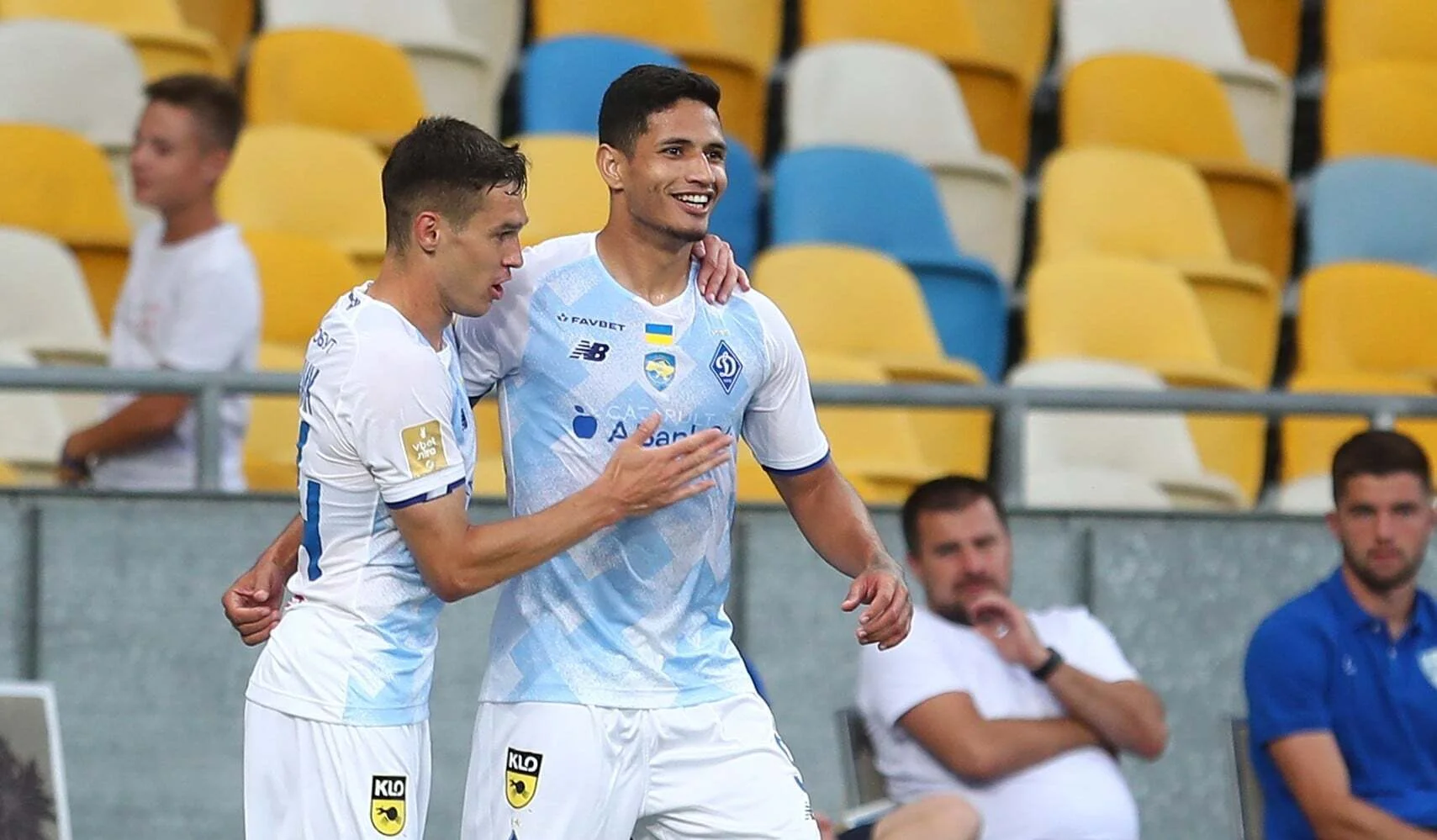 Эрик Рамирес (справа) / ФК Динамо