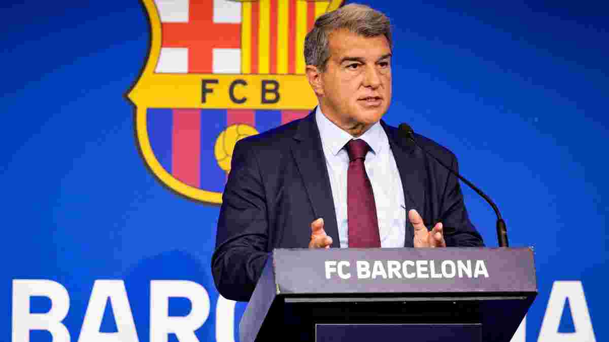 Лапорта чекає нових самопожертв від лідерів Барселони – клубу досі не вистачає грошей на реєстрацію Агуеро