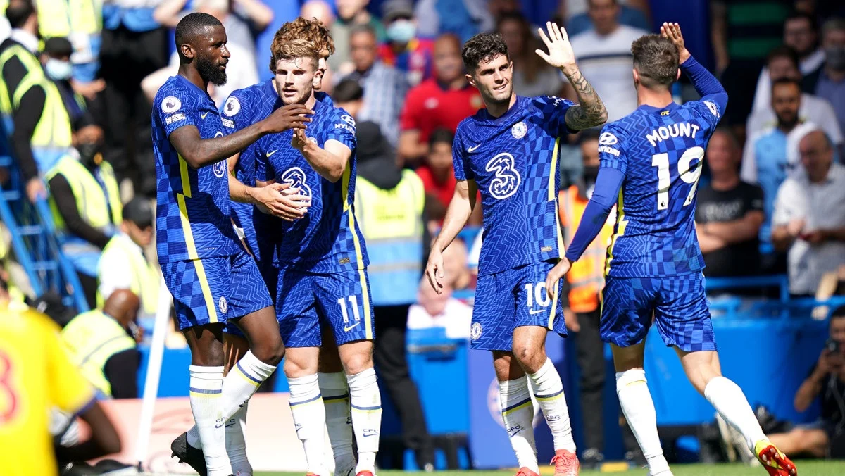 Кристиан Пулишич (второй справа) / PA Images