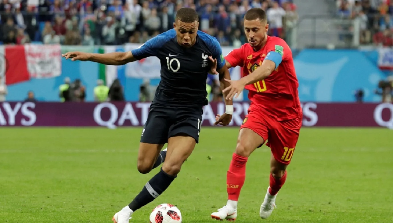 Килиан Мбаппе и Эден Азар / Фото UEFA