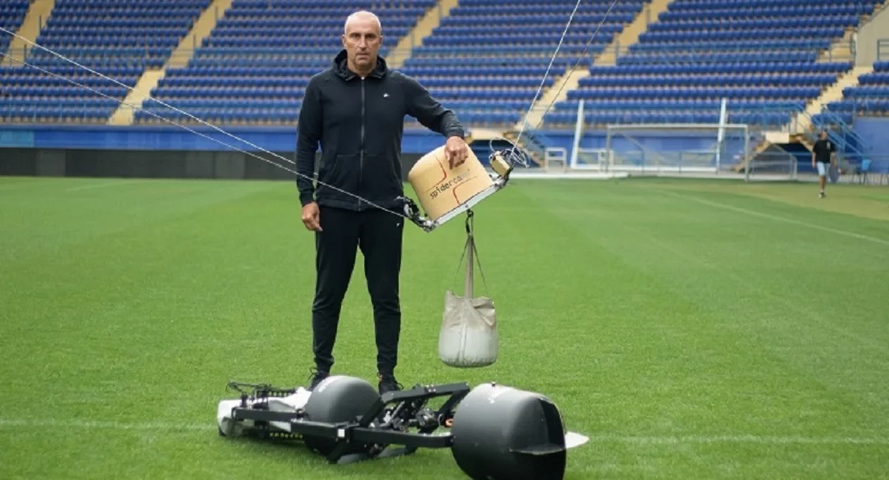 Ярославський і камера-павук / Сайт Металіста