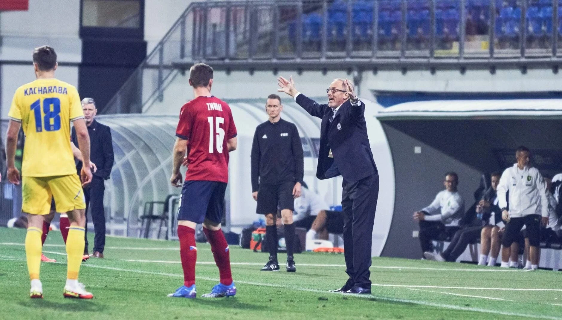 Украина на ЧМ-2022: шансы команды Петракова после 5 тура