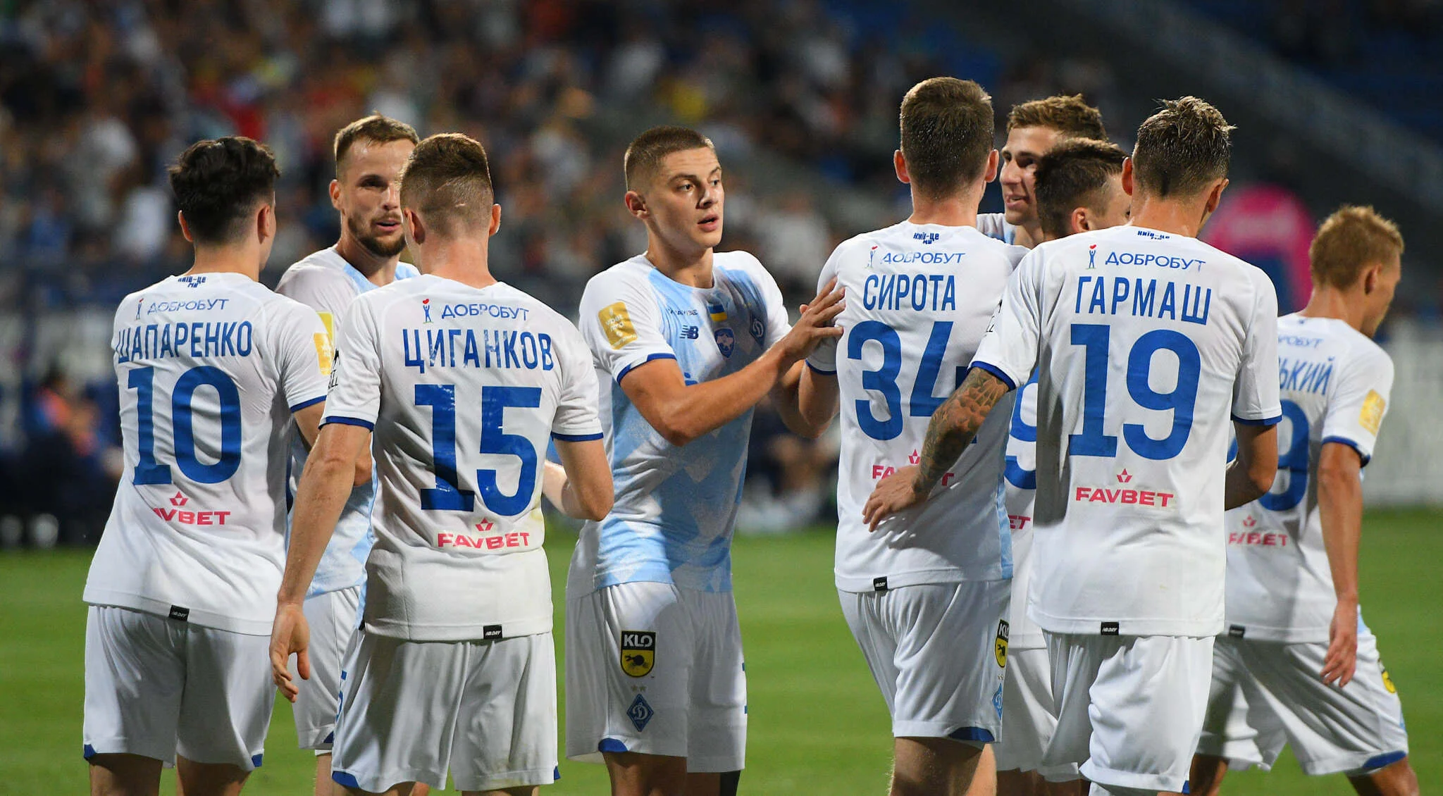 "Бело-синие" в Премьер-лиге / ФК Динамо