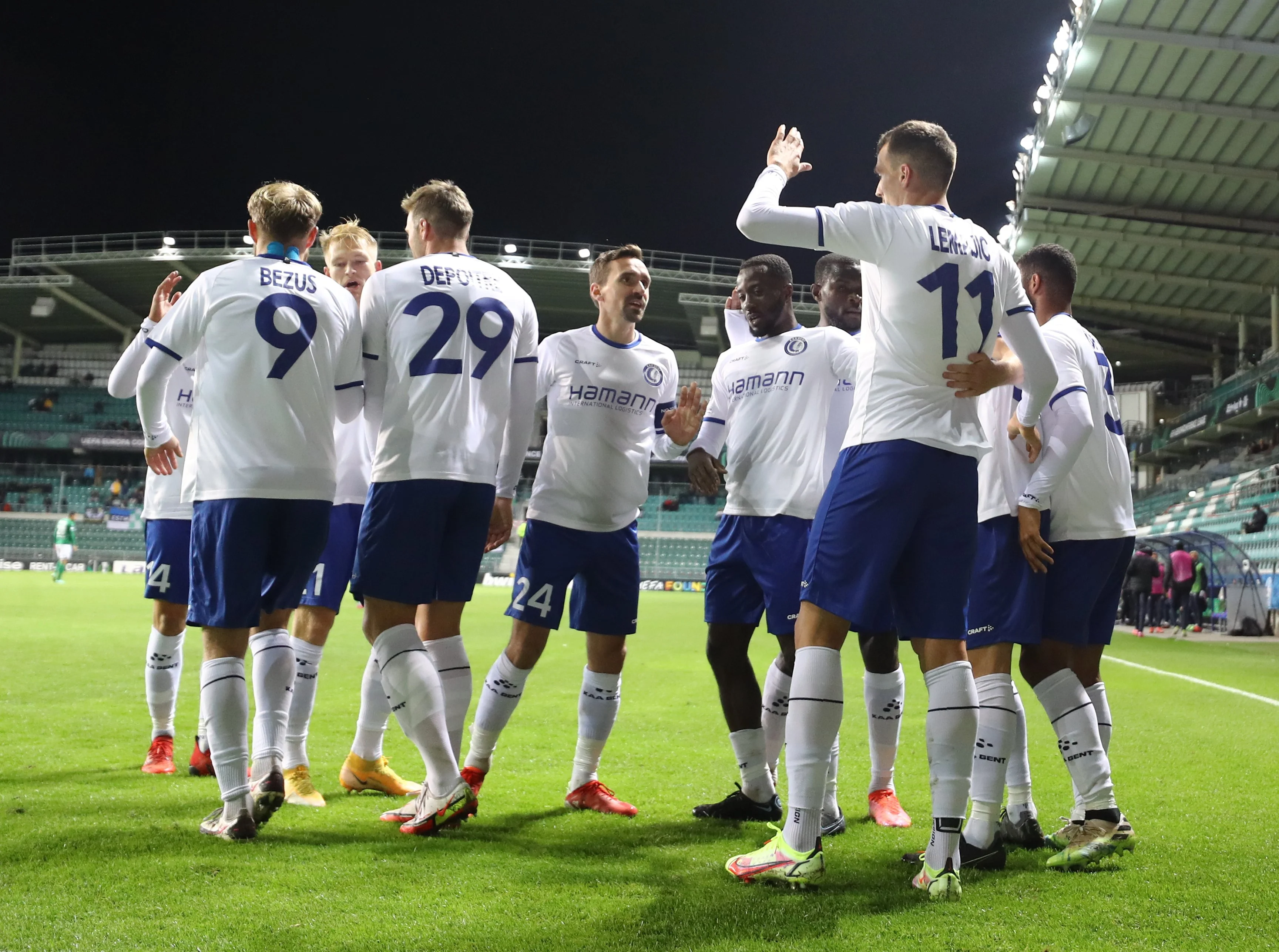 Радость игроков Гента / официальный твиттер Лиги конференций