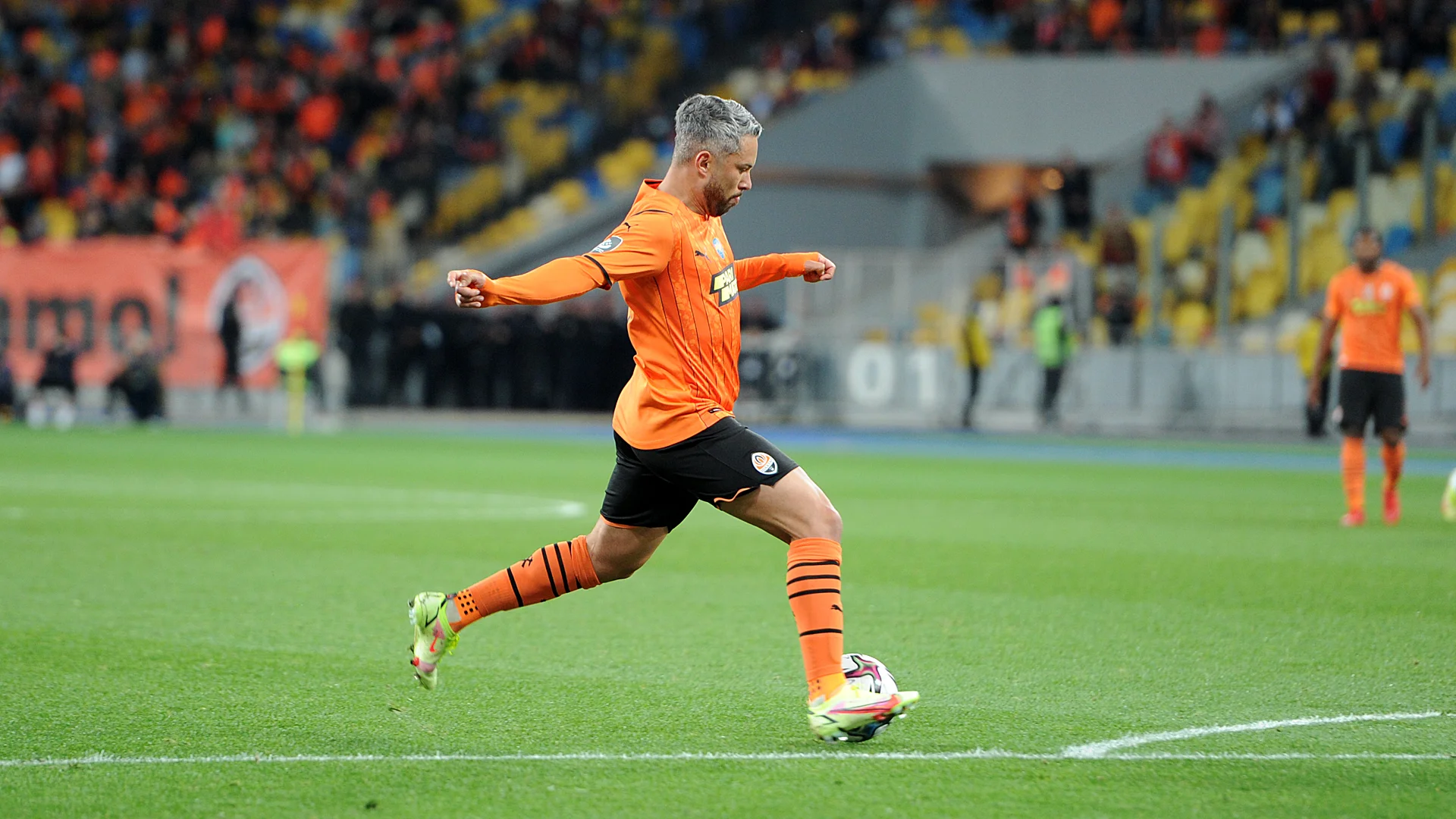 Марлос / ФК Шахтер