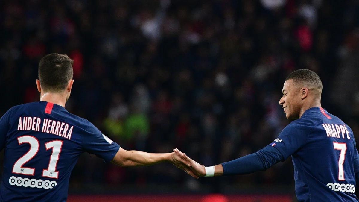 Андер Эррера и Килиан Мбаппе / Getty Images