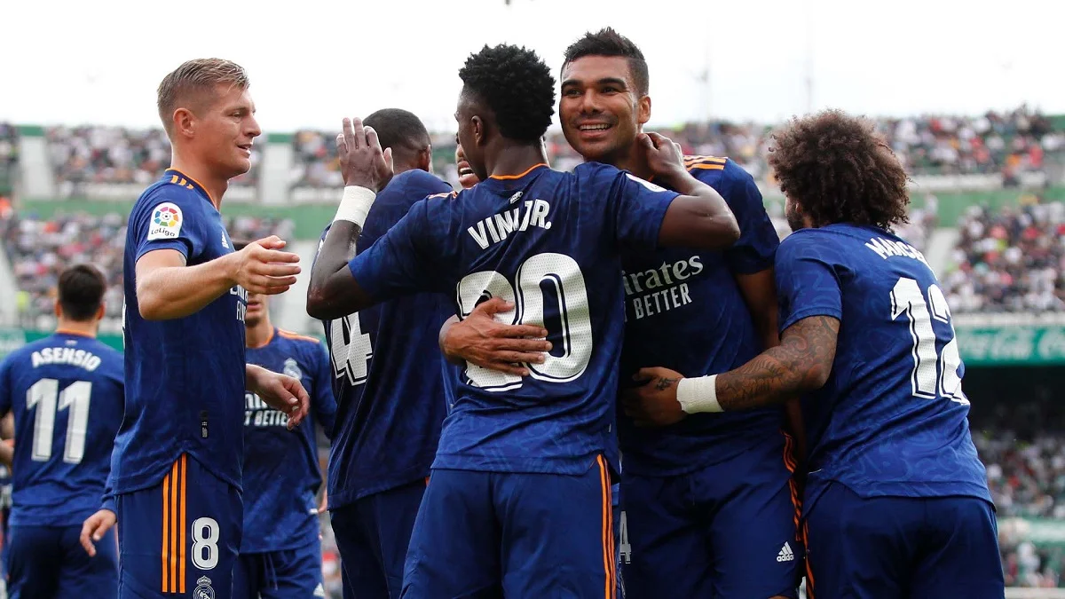 Противостояние Реала и Эльче / Twitter мадридцев