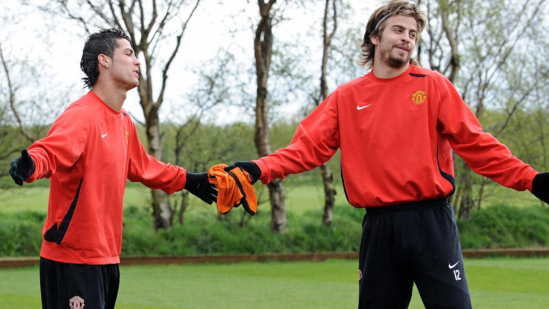 Криштиану Роналду и Жерар Пике / AFP