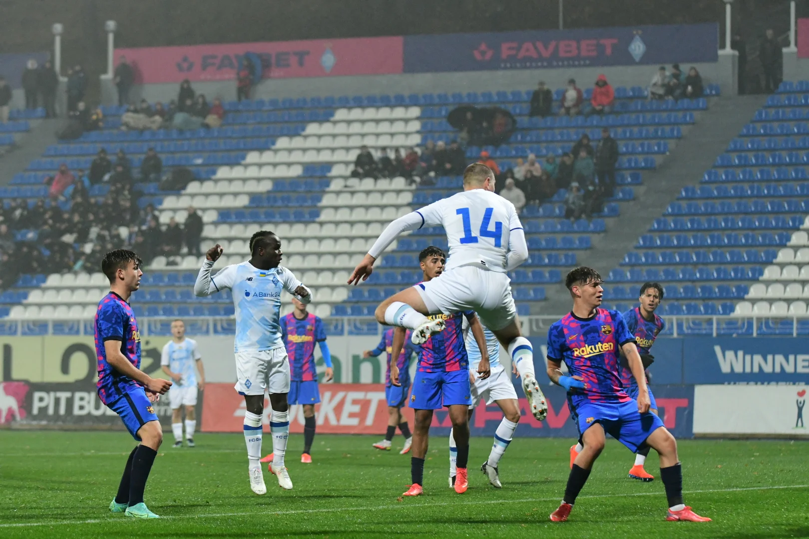 Динамо U-19 – Барселона U-19 – 4:1 – відео голів та огляд матчу