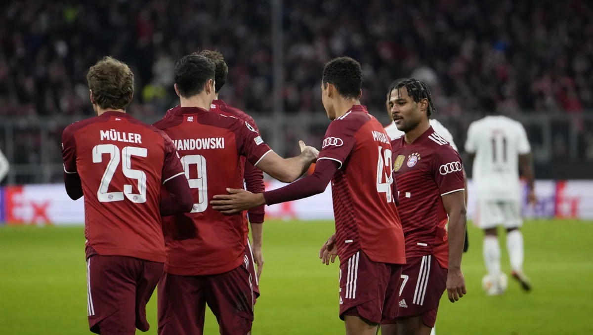 Бавария – Бенфика – 5:2 – видео голов и обзор матча / Twitter мюнхенцев