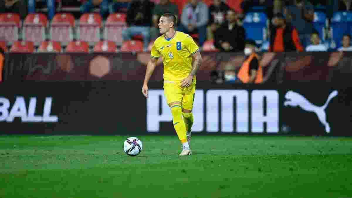 Головні новини футболу 1 листопада: Корнієнко отримав виклик у збірну України, Конте готується очолити Тоттенхем