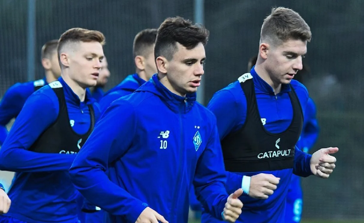 "Шпаренко и Сиорта" готовятся к поединку с Барселоной / Фото Динамо