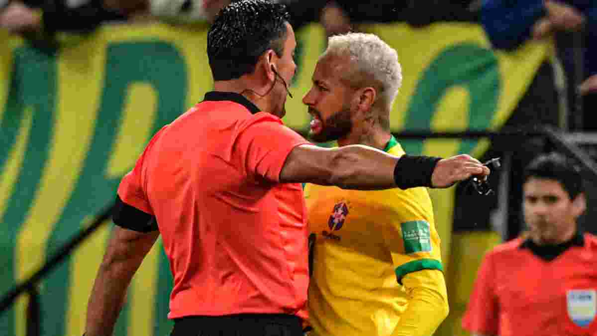 Неймар накинувся на арбітра під час матчу збірної Бразилії – суддя побоявся покарати зірку ПСЖ