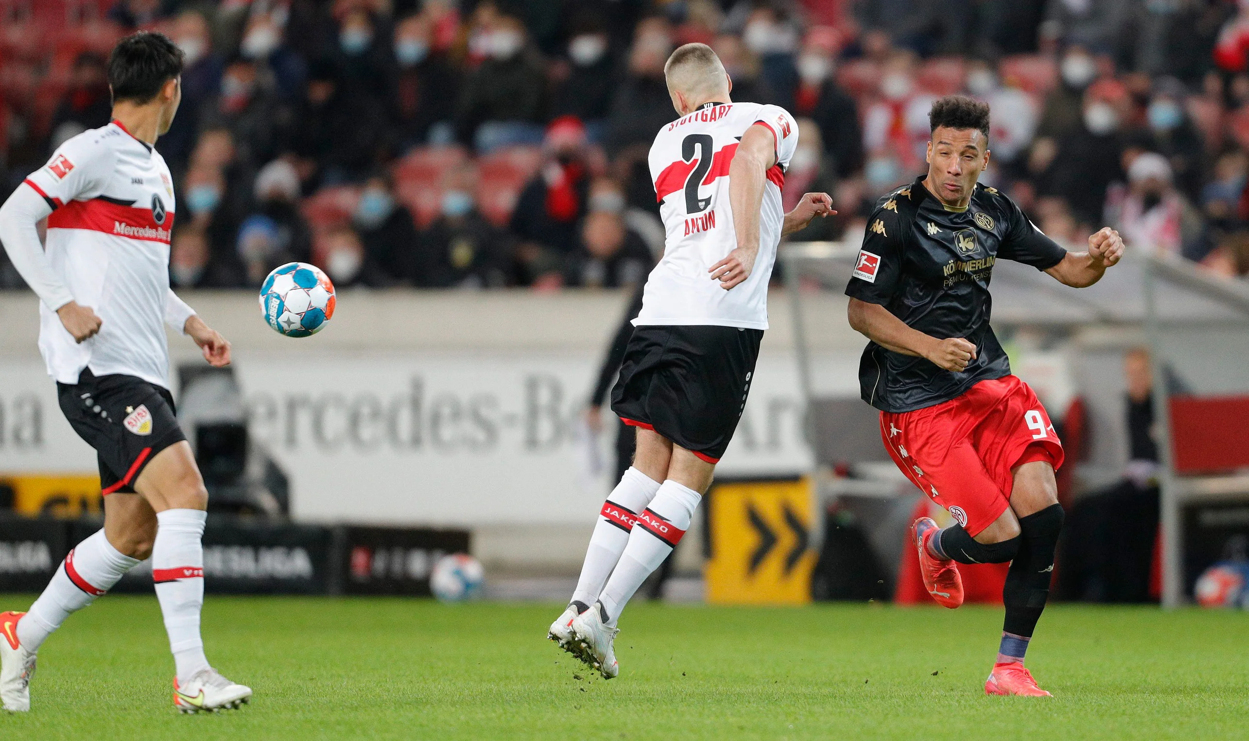 Штутгарт – Майнц – 2:1 / AFP