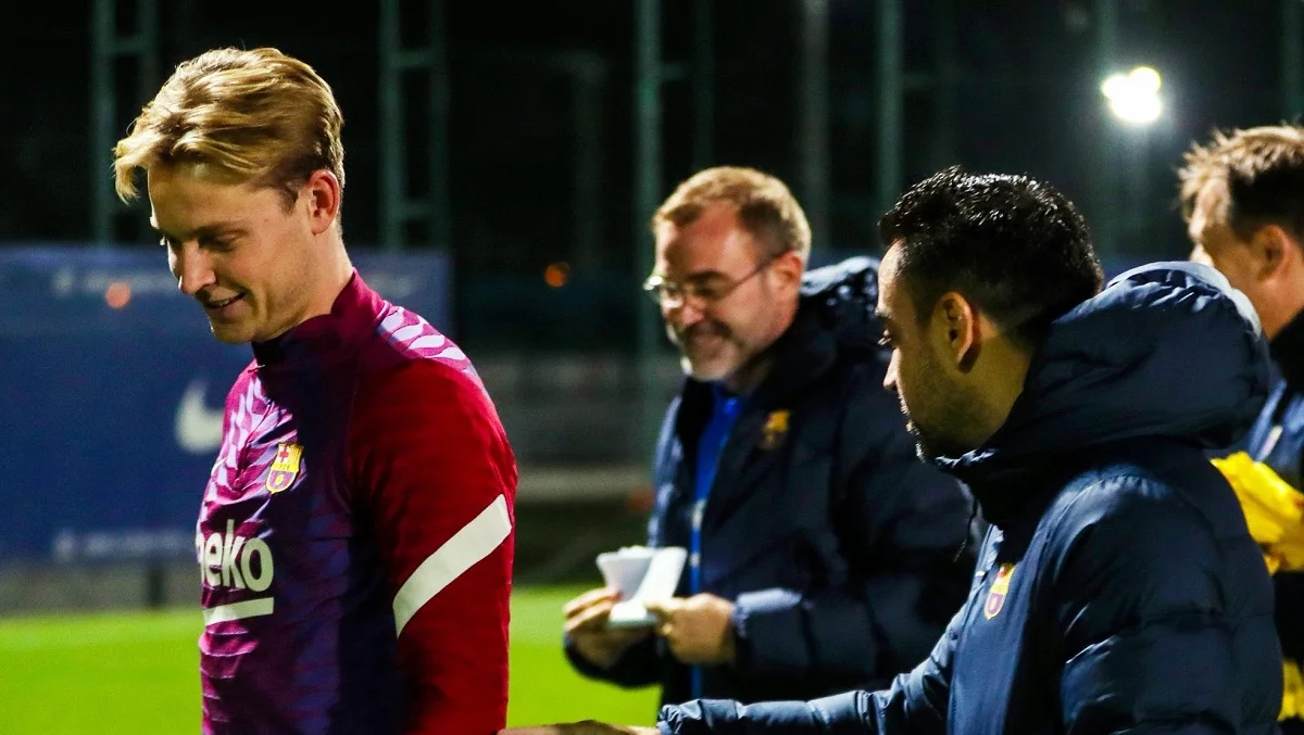 Френкі де Йонг і Хаві Ернандес / Сайт Барселони