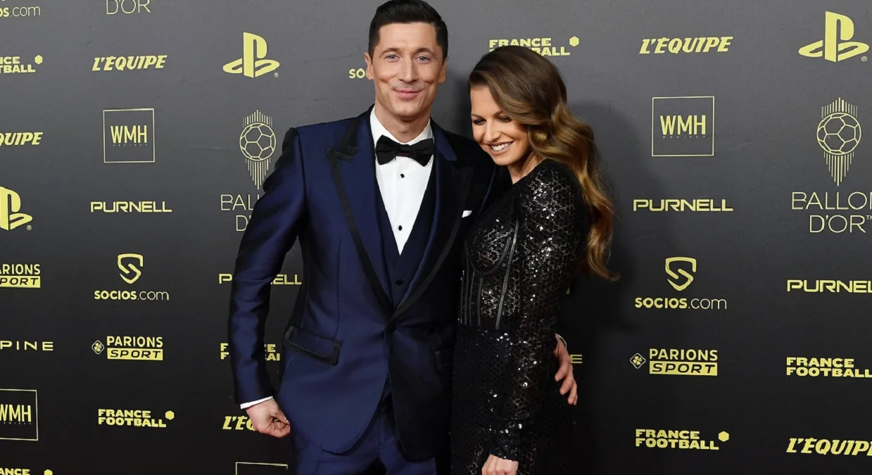 Роберт Лєвандовскі з дружиною / Getty Images
