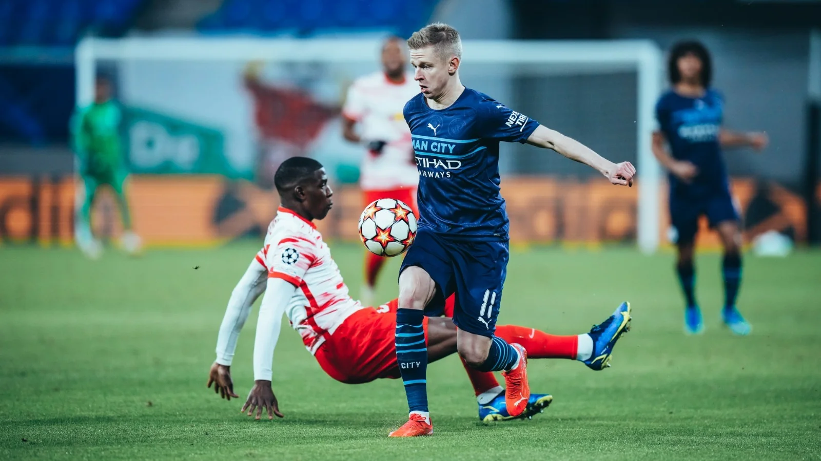 Александр Зинченко против Лейпцига / Man City