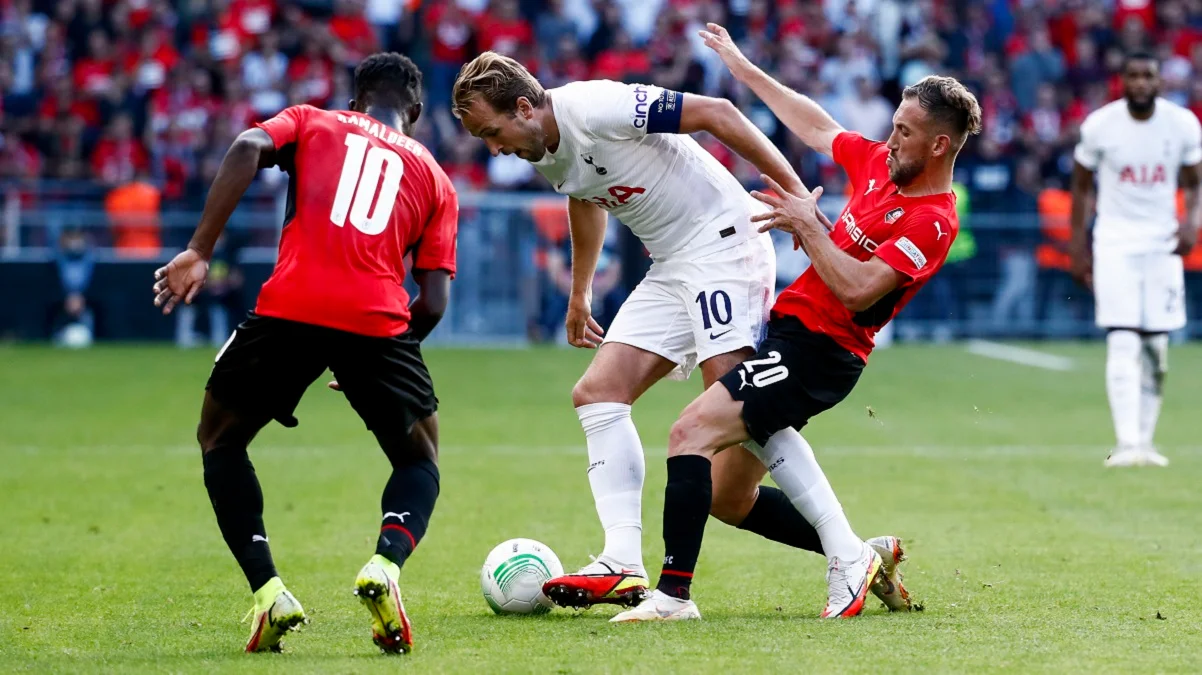 Ренн і Тоттенхем / Getty images