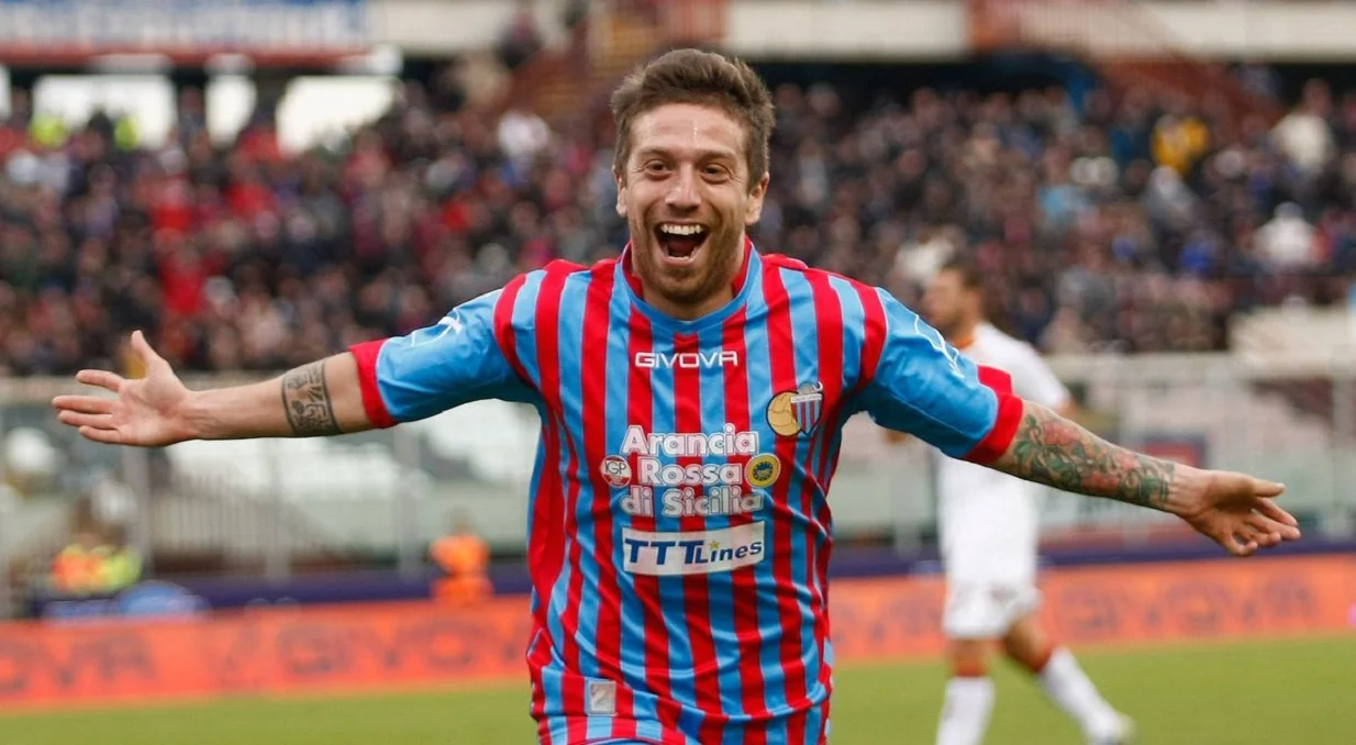 Гомес у формі Катанії / Getty Images