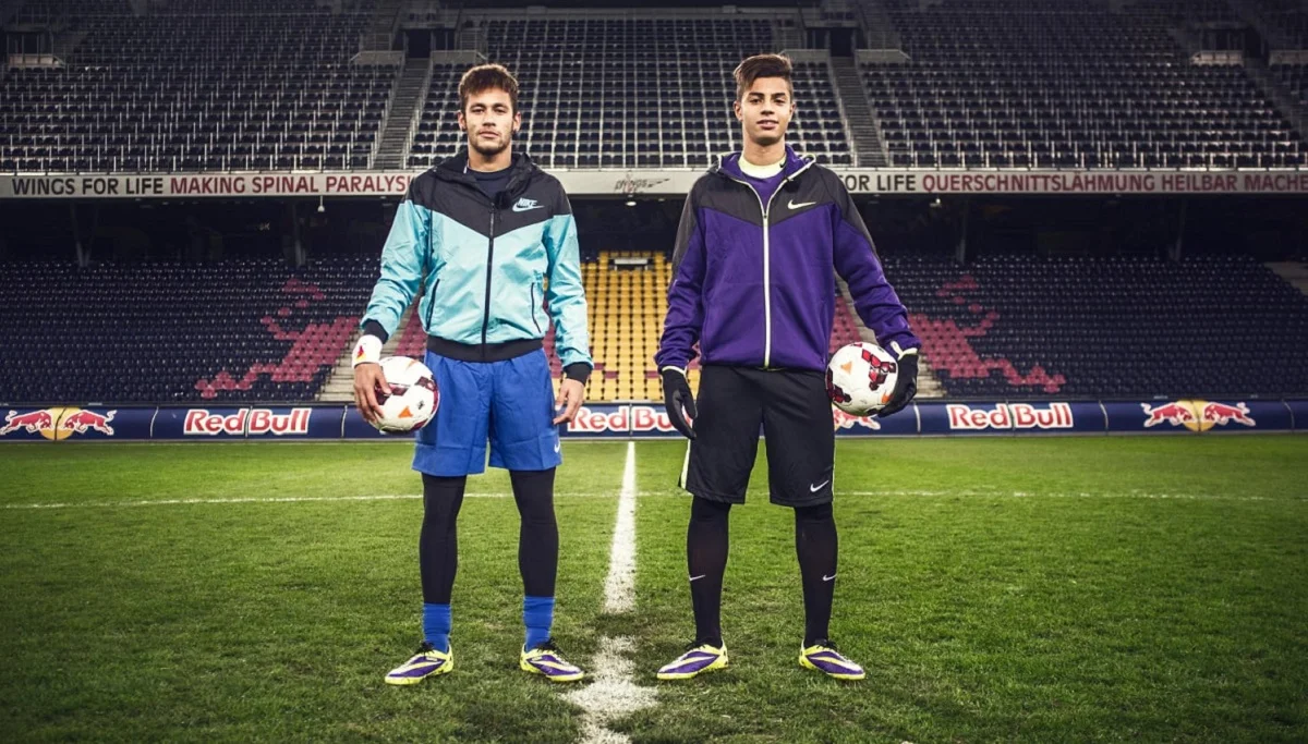 Неймар і Хашім Мастур / Getty Images