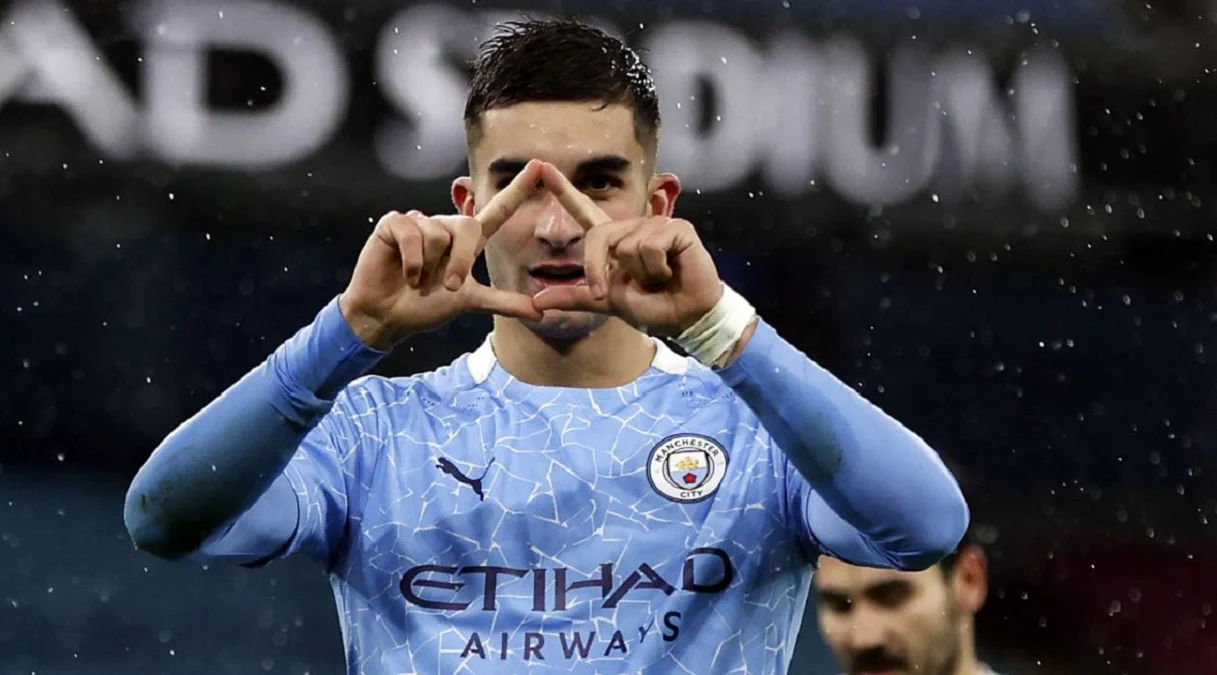 Ферран Торрес перешел в Барселону / ФК Манчестер Сити