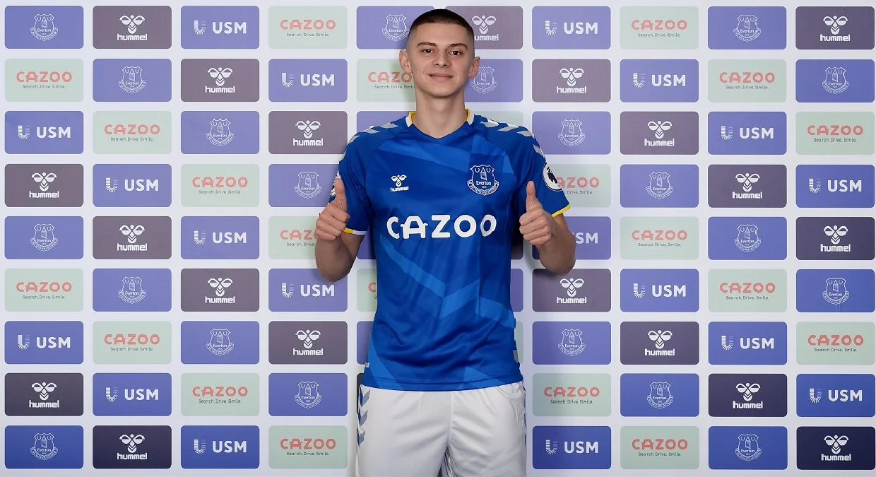 Віталій Миколенко / ФК Евертон