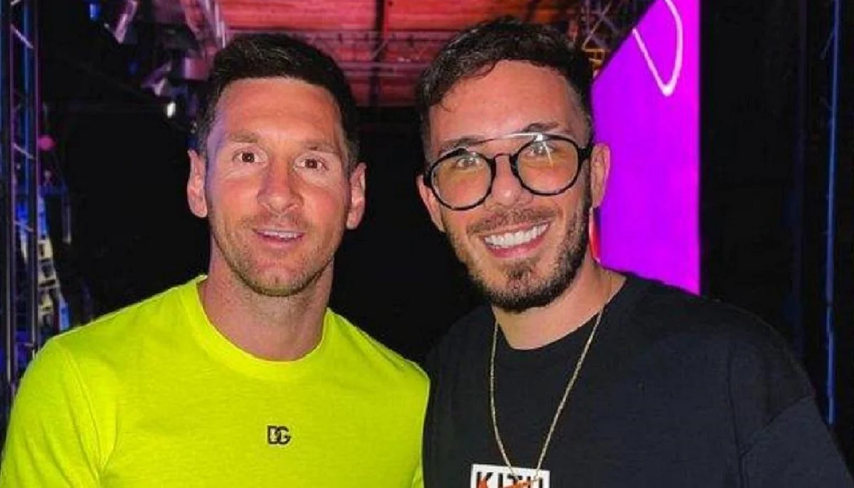 Ліонель Мессі з другом / фото із соцмереж