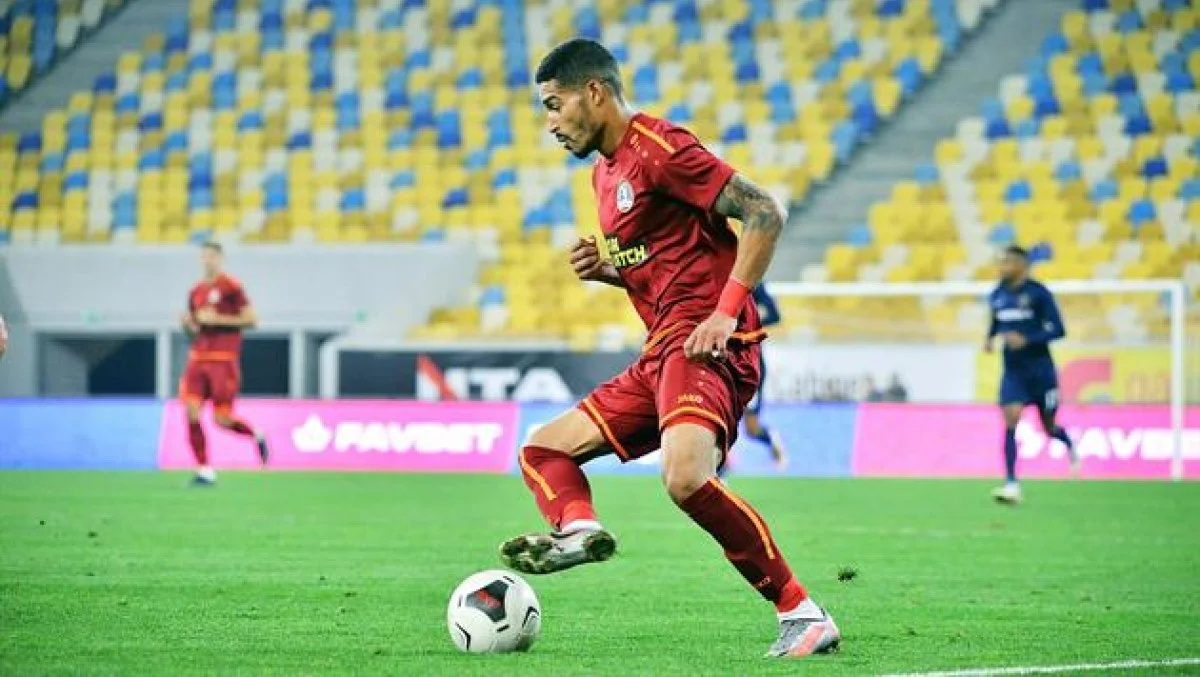 Шина / фото: ФК Львов