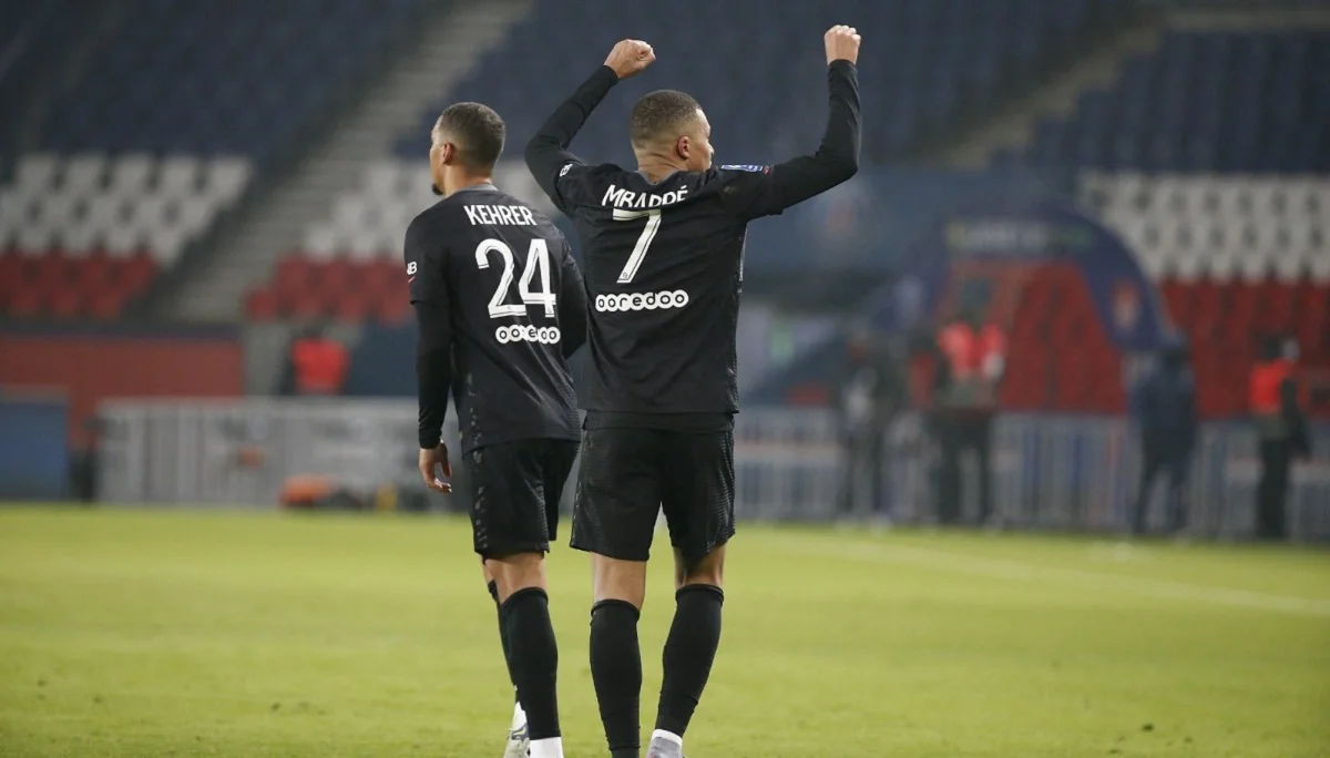 ПСЖ здолав Брест / ПСЖ