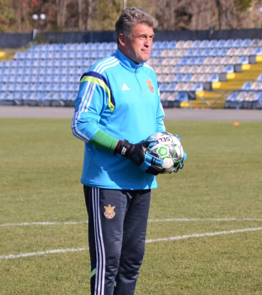 богодєлов богодєлов